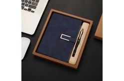 China Customizable Versatile PU Leather Metal Clasp Notebook Gift Set for Business Office supplier