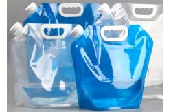 China Foldable 5L 10L Plastic Bucket Camping Stand Up Water Pouch Large Capacity supplier