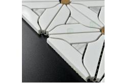 China Waterjet Flower Mosaic Floor Wall Tile 320x320mm Grade AAA supplier