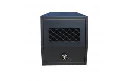 China Custom Large 700mm Single Black Aluminum Alloy UTE Canopy Dog Box supplier