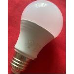 9W Super Bright Led Energy Saving Light Bulb Constant Current For Home Use for sale