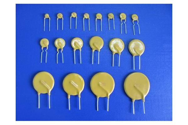 PTC Devices RXE065 Substitute PPTC Resettable Fuse , Overcurrent Protection Device PolySwitch
