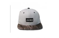 China PU Label 6 Panel Flat Brim Snapback Hats For Advertising Character Style supplier