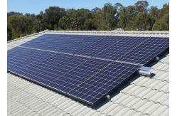 China Stable Multicrystalline Silicon Solar Panels 900 Mm Length Flame Resistant supplier