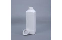 China High Durability Square HDPE Bottle With Tamper Proof Caps Chemical Resistant supplier