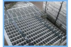 China Serrated Welded Steel Bar Galvanized Grating Step For Floor Application supplier