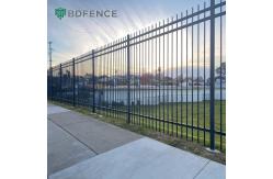 China Anti-Graffiti Horizontal Tubular Fence Easy Clean Surface supplier