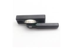 China OEM Two Way Aluminum Crescent Locks Window Lock With Iron Hook supplier