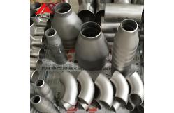 China ASTM B363 GR2 Bending Titanium Pipe , Tee Reducer Pipe Fittings Pickled Surface supplier