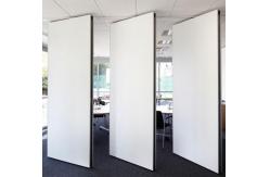 China Soundproof Sliding Folding Room Partitions MDF + Aluminum Material supplier