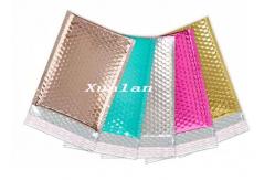 China Custom Logo Thick Tear Proof Metallic Bubble Mailers For Express Mailing Packing supplier