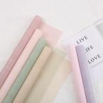 Plain Colors Nonwoven Bouquet Packing Paper 25gsm Ecofriendly Wrapping Paper for sale