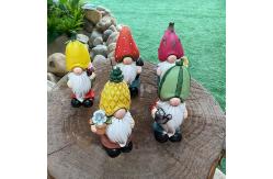 China Gnome Pottery Garden Ornaments Multiple Ceramic Garden Statues Lifelike supplier