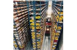 China Customized Steel VNA Pallet Rack / Heavy Duty Industrial Pallet Racking supplier