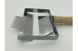 China 23 Needles Stainless steel Double Headed Honey Uncapping Fork with wooden handle supplier