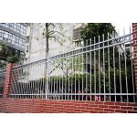 3 Rails Decorative Aluminium Fencing 125mm Picket Distance Square Post Or Rectangle Post for sale