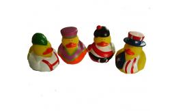 China Phthalate Free Vinyl Small Yellow Rubber Ducks With Nation Flag Pattern supplier