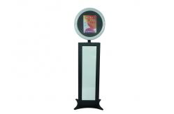 China Portable Photo Booth Ipad Faceplate Social Kiosk Photo Booth With Flight Case supplier