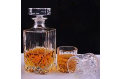 China Lead Free Clear Red Wine Decanter , Unique Shaped Whiskey Liquor Glass Set supplier