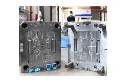 China HASCO Standard Plastic Injection Mould Tooling With Cold Runner 2 + 2 Cavity supplier