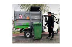 China Six-barrel flatbed truck to transport 6 garbage cans street community supplier
