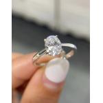 White Oval Diamond Ring Engagement Wedding Rings Lab Grown Diamond Rings for sale