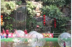China Commercial Kids Transparent Inflatable Sphere for Swimming Pool 180KG Load supplier