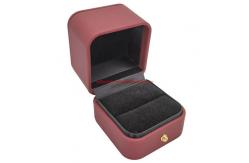 China Portable Rigid Cardboard Wedding Ring Gift Box With Golden Brim And Clamshell supplier