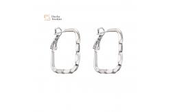 China 18k Real Gold Plated Brass Stud Earrings , Geometric Huggie Hoop Earrings supplier
