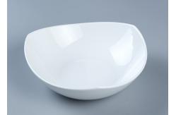 China OEM ODM Slow Heat Transfer Triangle Ceramic Bowl Set supplier