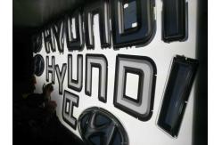 China Pvd Chrome Vacuum Metalizing Machine Automotive Logo Chroming Vertical Orientation supplier
