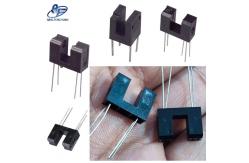 China Sharp Optocoupler Excellent Isolation GP1S59 GP1S53V TLP521 SFH615A Low Power Consumption Optocoupler GP1S59 supplier