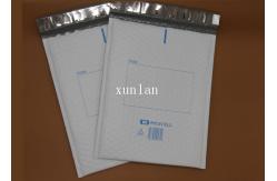 China Self Adhesive Seal Shipping Bubble Mailers , Eco - Friendly Poly Mailer Envelopes supplier