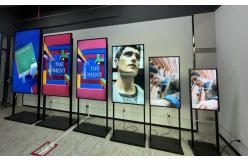 China 75 Inch Window Lcd Display Ultra Hd 2500-5000nits supplier
