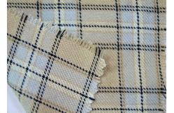 China Comfortable 100 Polyester Fabric / Yarn Dyed Plaid Fabric For Garments supplier