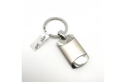 China Personalized Keychains with Metal Keychain Holder of Zinc Alloy and Metal Keychain Holder supplier