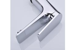 China Wash Basin Deck Mounted Mixer Tap Brass Chrome 1 Handle For Bathroom supplier