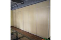 China Sliding Movable Office Partition Wall With Wheels Maximum 6 Meters Height supplier