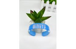 China Innovative Custom Cut Acrylic Keychains  Fashion Design Offset Printing 3mm supplier