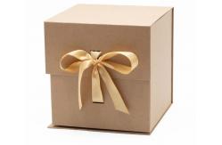 China Eco Friendly Cardboard Packing Boxes Foldable Magnetic Closure Gift Box With Ribbon supplier