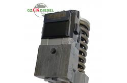 China Fuel Injector 5237650 R5237650 for S60 12.7L Diesel Engine supplier