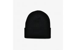 China Customized Knit Beanie Hats With Embroidery Blank Pattern Acrylic Polyester Material supplier