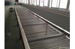 China                  Customized Space-Saving Vertical Gravity Conveyor              supplier