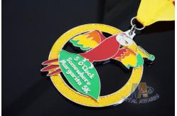 China Marathon Sports Running Award Medals Bird Design With Cut Out / Soft Enamel supplier