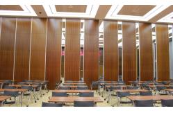China Acoustic Room Dividers Movable Wall Hardware Aluminium Track Folding Partition Wall supplier