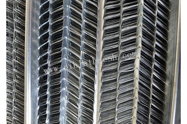 2.4m Length Plaster Walls Expanded Galvanized Metal Lath