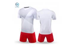 China Stay Dry and Comfortable with Moisture-Wicking Polyester in Custom Team Jerseys supplier