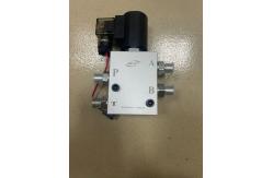 China 24V Quick Coupler Solenoid Valve For Kobelco SK330 Excavator supplier