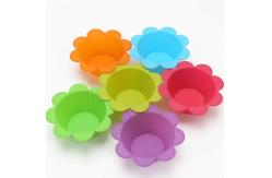 China Silicone Food Grade BPA-Free Baking With Silicone Cake Shape Custom supplier