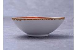 China 4.75 Inch Triangle Shape Stoneware Small Ceramic Bowl Set supplier